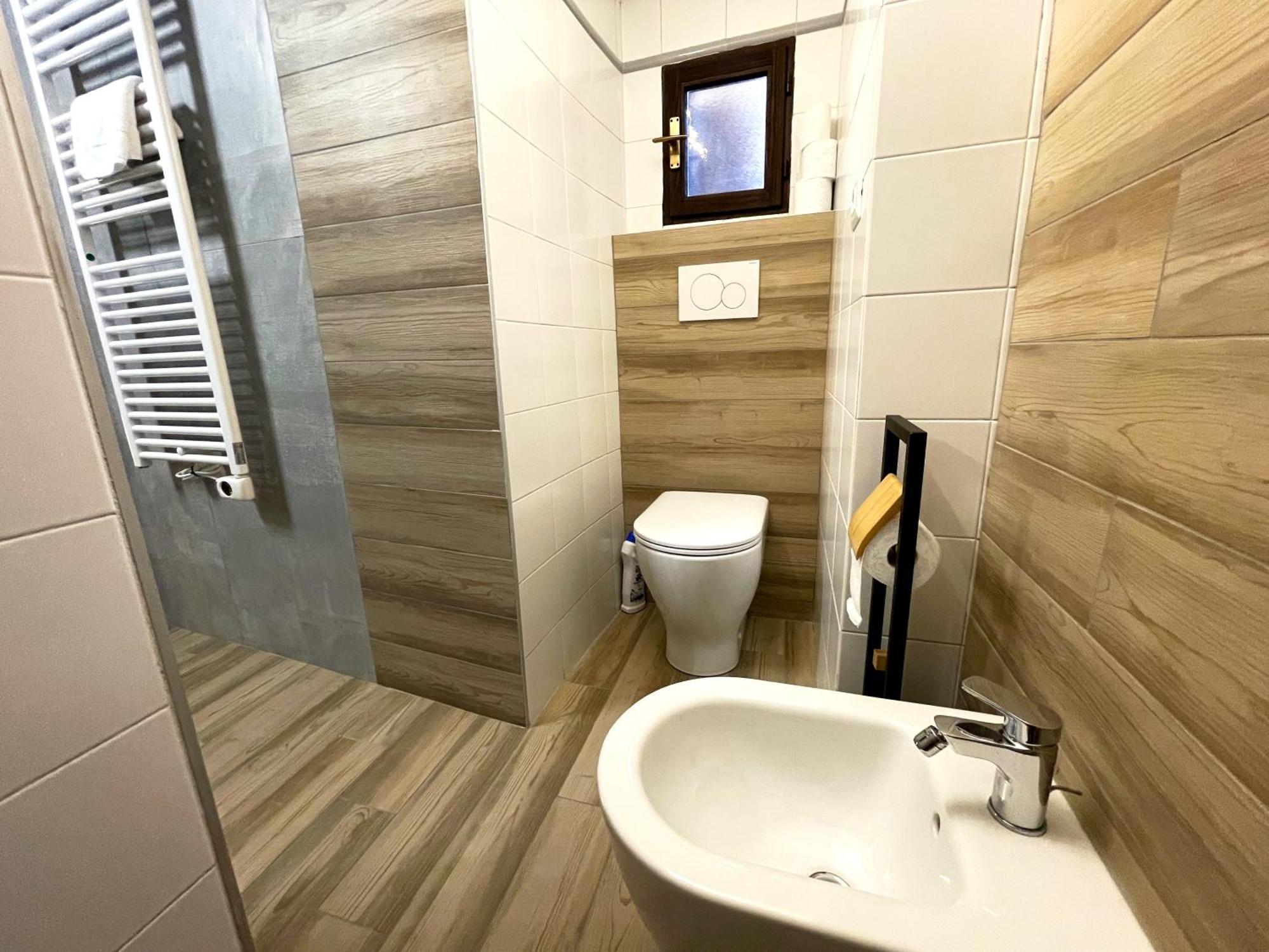 Le Torri Loft Apartment Фоссано Экстерьер фото