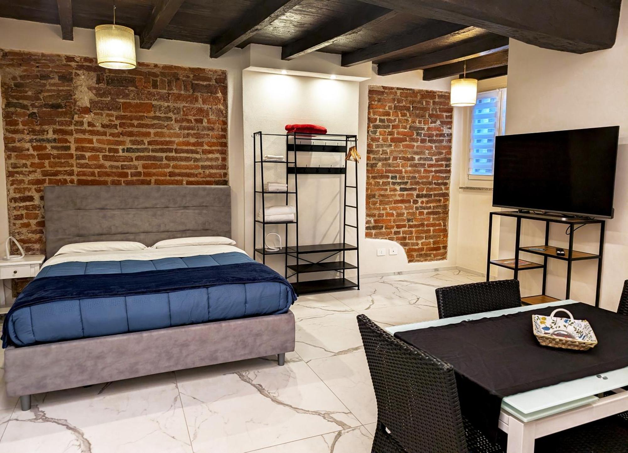 Le Torri Loft Apartment Фоссано Экстерьер фото
